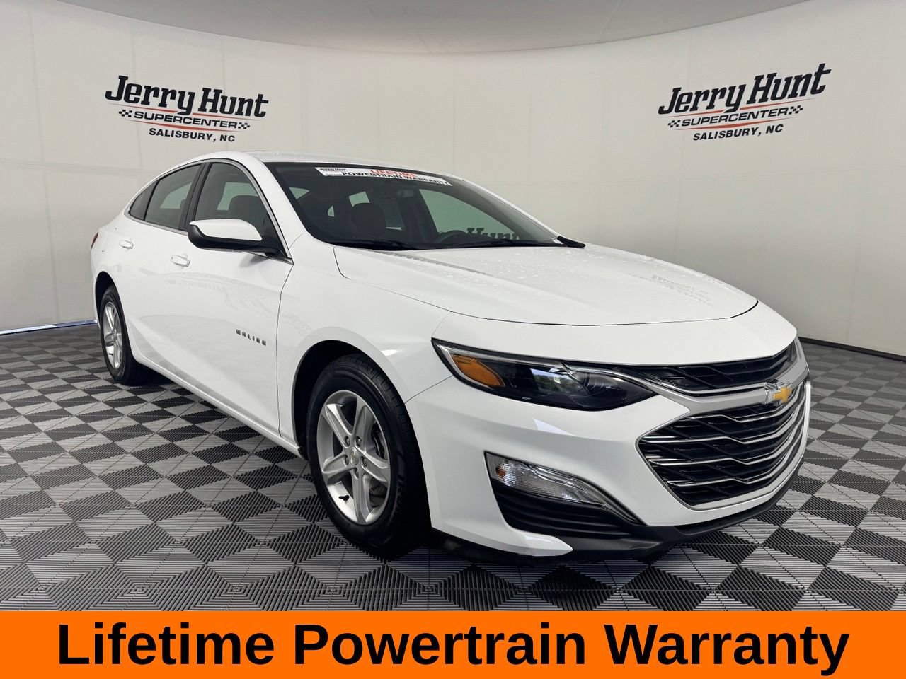 Used 2024 Chevrolet Malibu LS w/ Driver Confidence Package FWD image 6