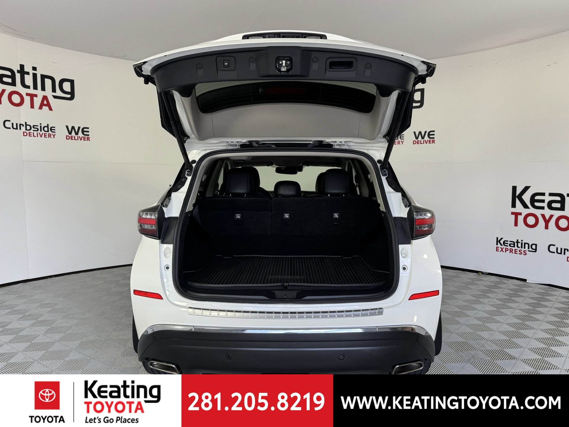 Used 2020 Nissan Murano Platinum w/ Cargo Package image 17
