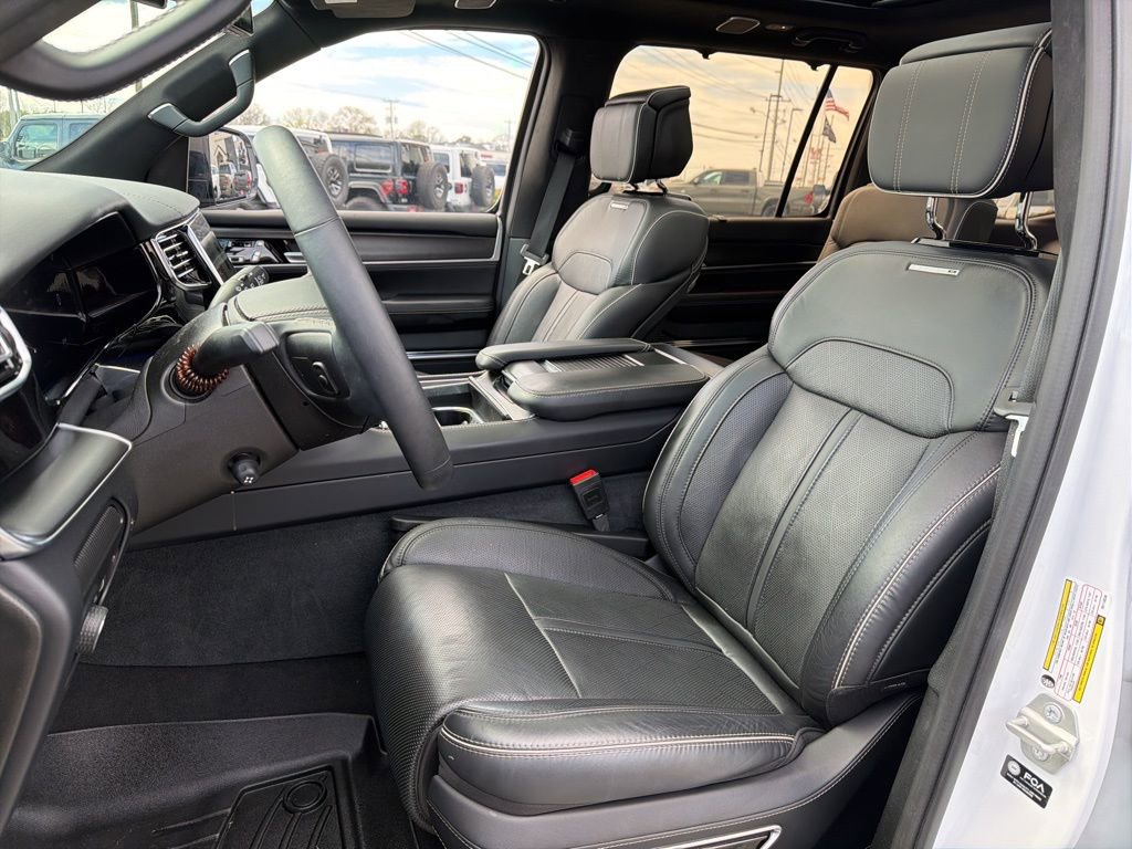 Used 2024 Jeep Grand Wagoneer Series II w/ Quick Order Packagew 28T image 46