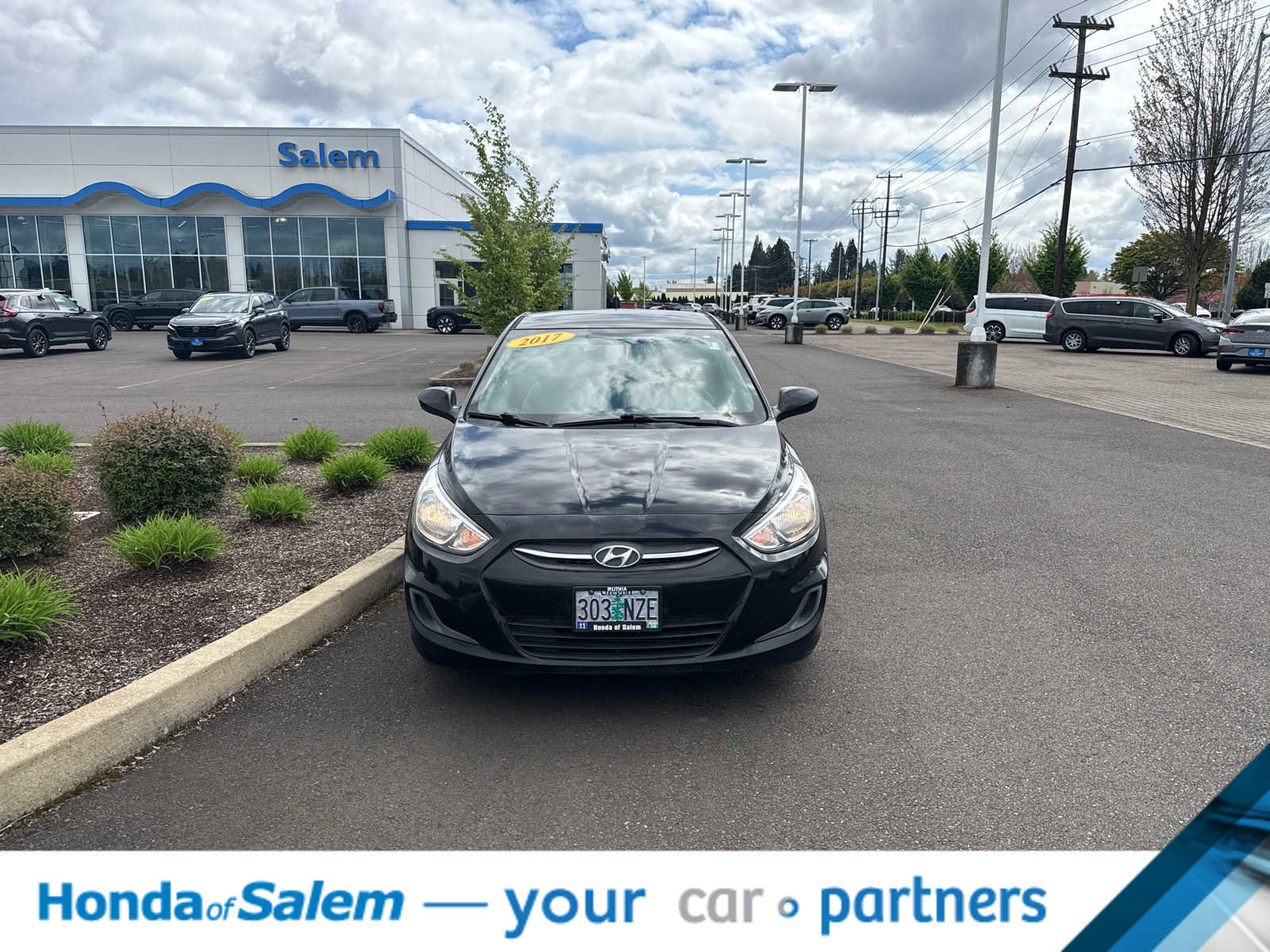 Used 2017 Hyundai Accent SE image 6