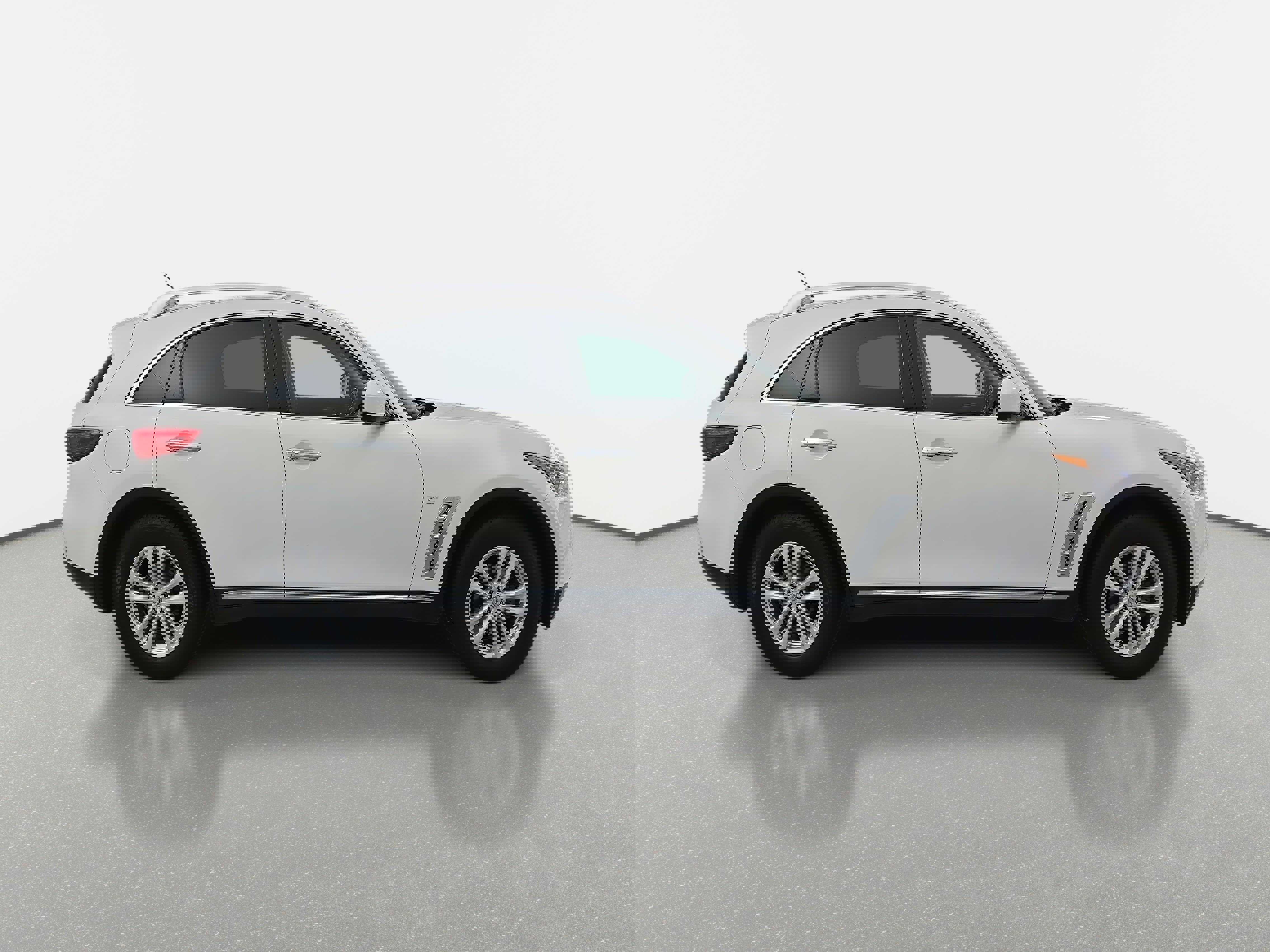 Used 2014 INFINITI QX70 AWD w/ Premium Package image 4