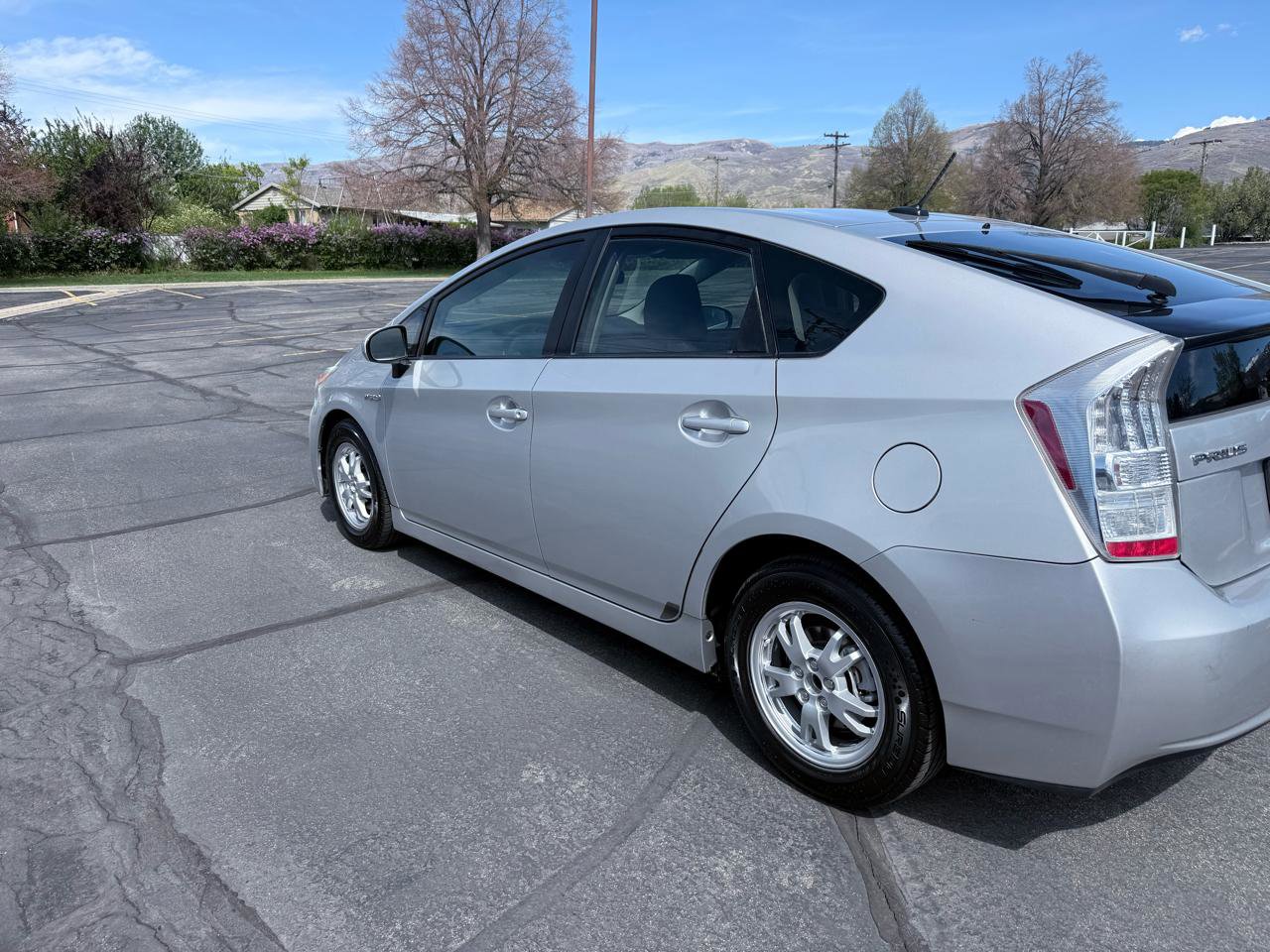 Used 2010 Toyota Prius Two image 3