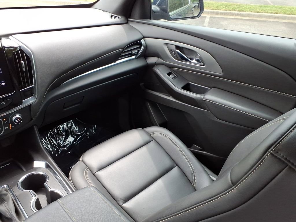Certified 2023 Chevrolet Traverse LT AWD/4WD image 24