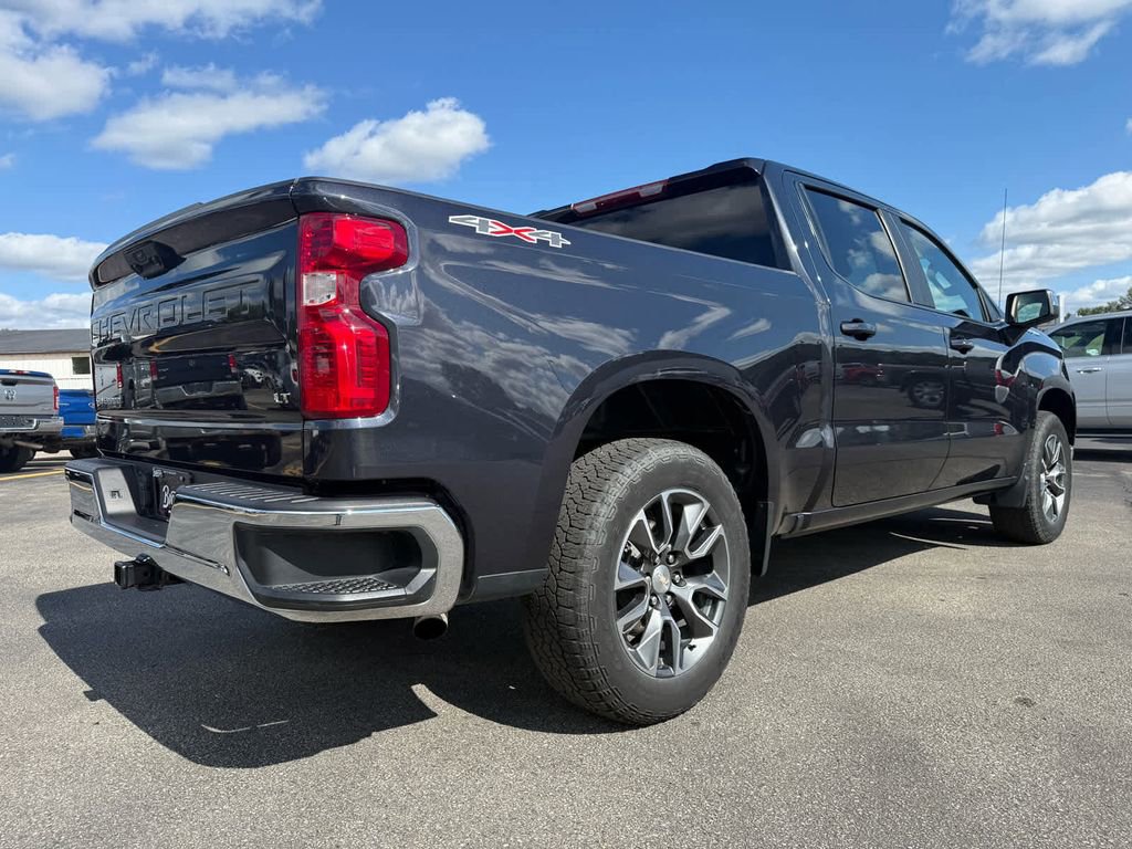 Used 2024 Chevrolet Silverado 1500 LT image 13