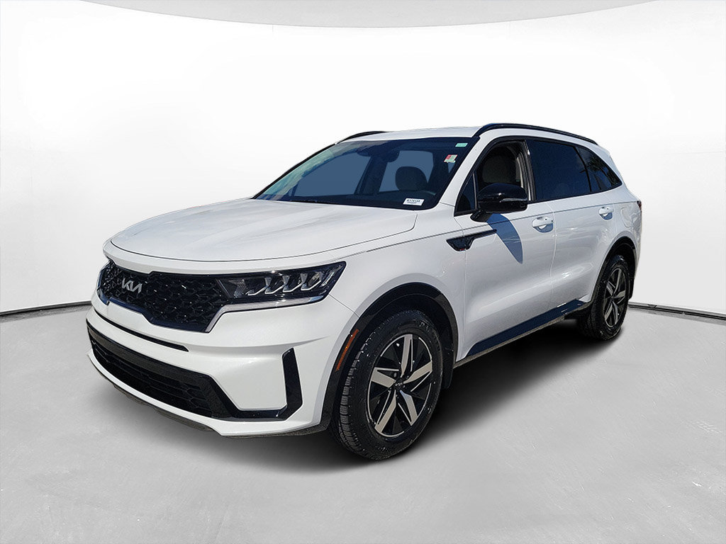Certified 2022 Kia Sorento S