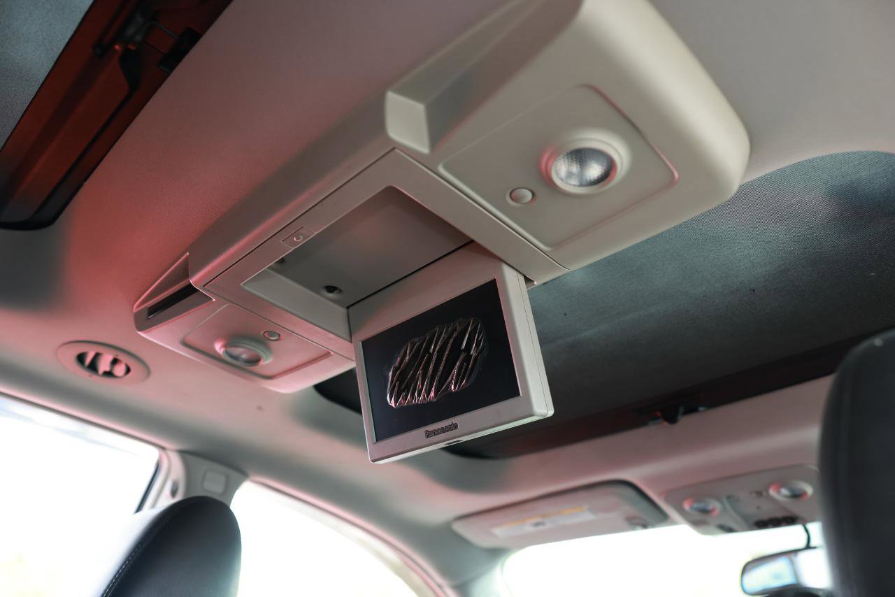 Used 2010 Buick Enclave CXL w/ Trailering Provision Package image 22