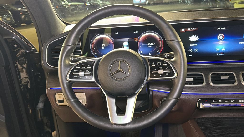 Used 2022 Mercedes-Benz GLE 350 4MATIC w/ Premium Package image 20