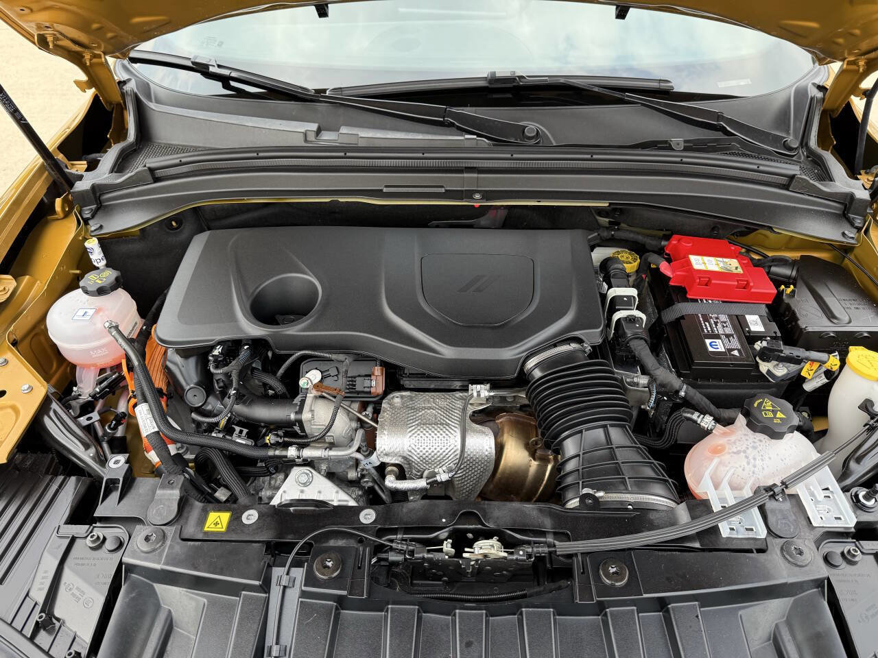 Used 2024 Dodge Hornet R/T image 9