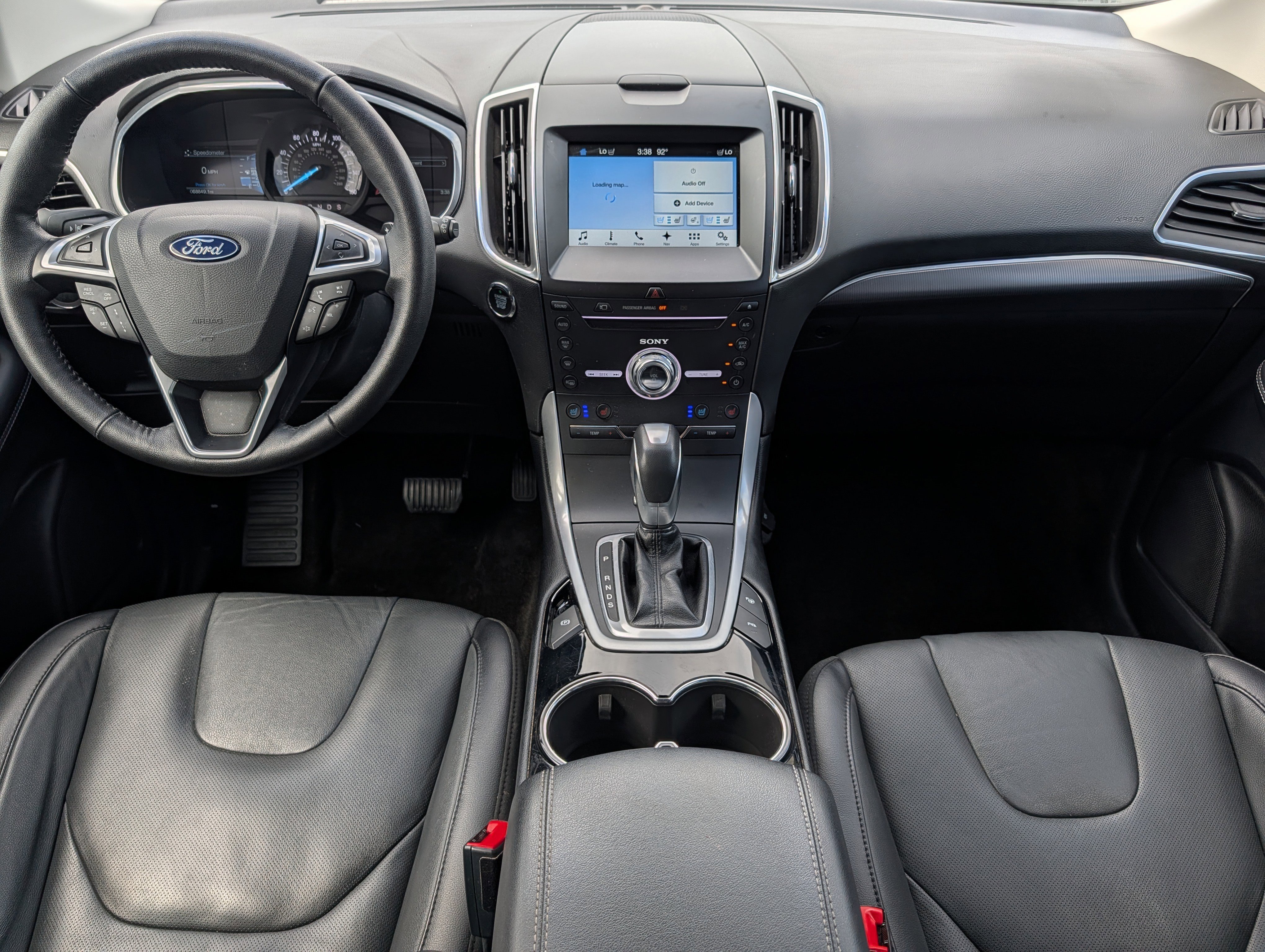 Used 2018 Ford Edge Titanium w/ Equipment Group 302A AWD/4WD image 10