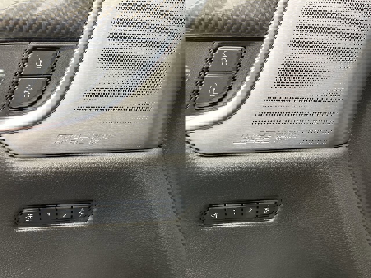 Used 2023 Cadillac XT6 Sport image 10