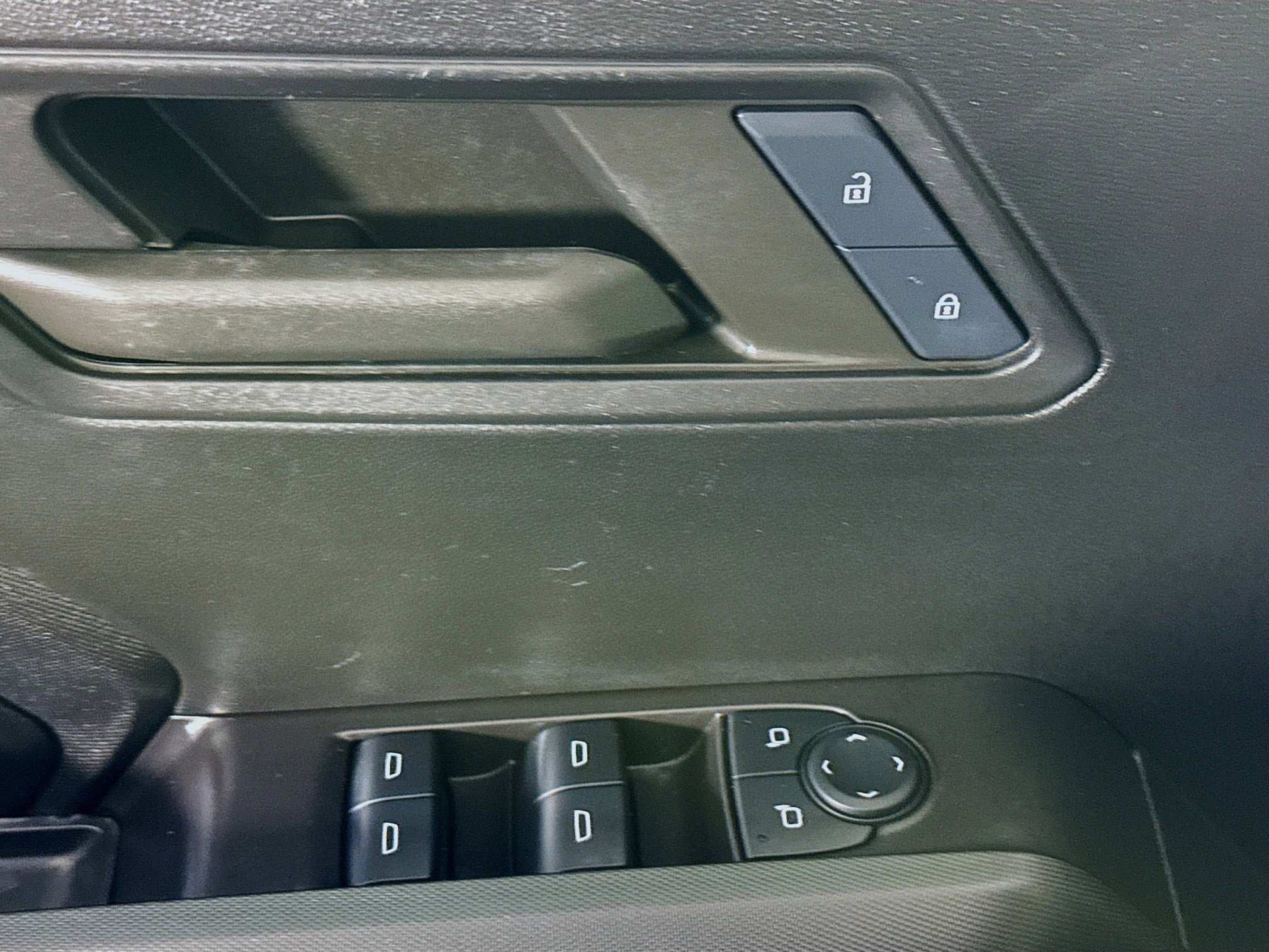 Used 2024 Chevrolet Colorado W/T image 24