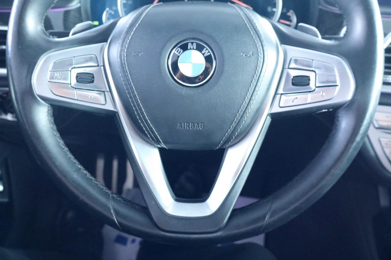 Used 2018 BMW 750i RWD image 23