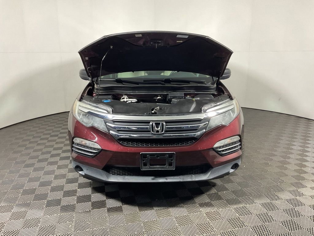 Used 2016 Honda Pilot LX image 5