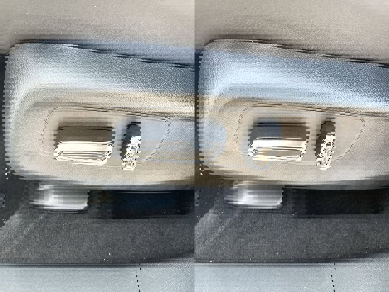 New 2025 Acura ADX A-Spec image 24