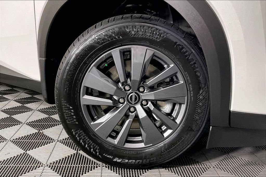 New 2026 Nissan Pathfinder SV AWD/4WD image 16