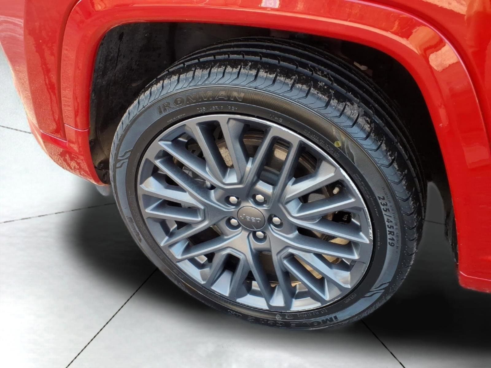 Used 2023 Jeep Compass Limited image 22