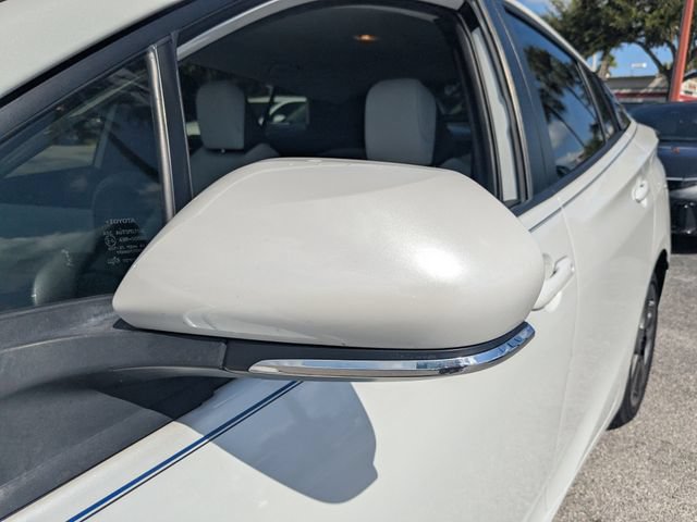 Used 2022 Toyota Prius Limited FWD image 10