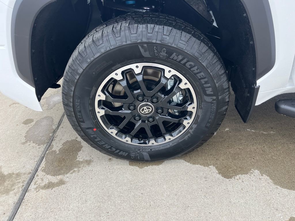 New 2026 Toyota Tundra SR5 image 26