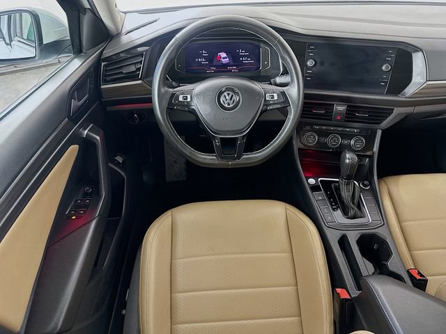 Used 2021 Volkswagen Jetta SEL image 4