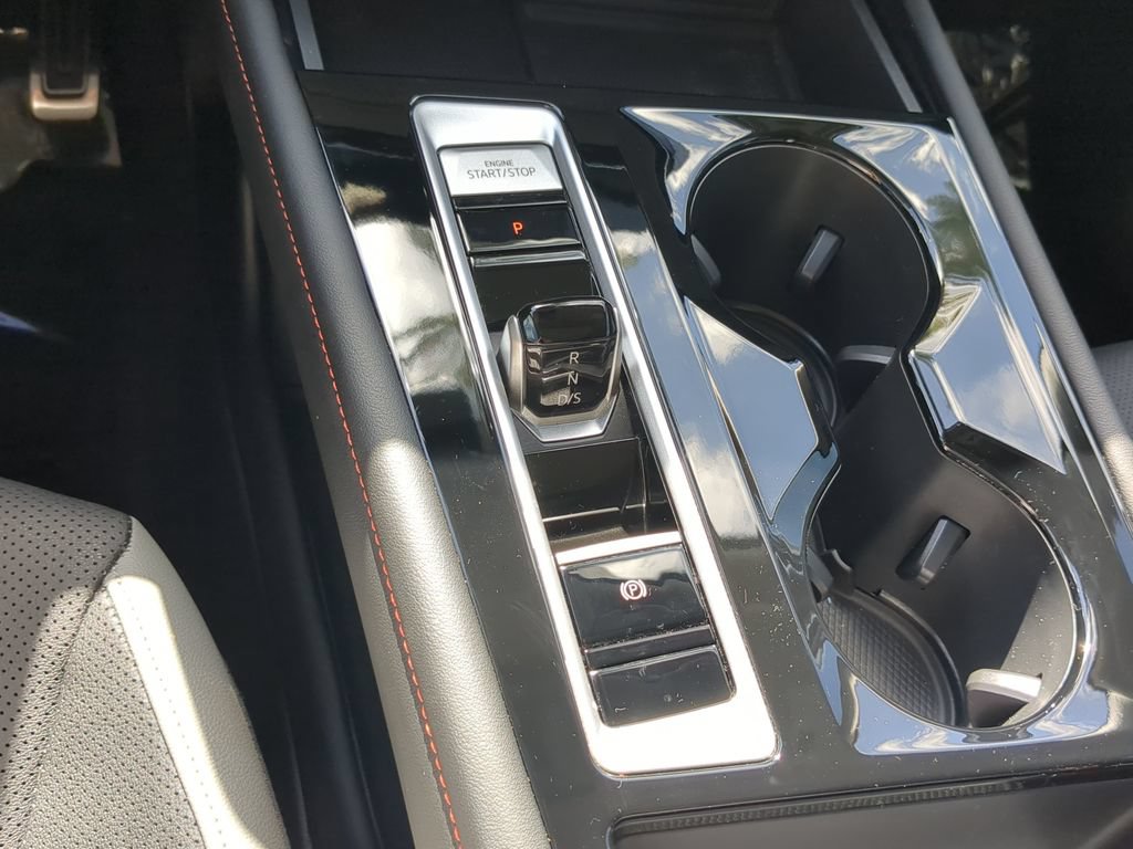 Certified 2024 Volkswagen Atlas Peak Edition SE AWD/4WD image 28