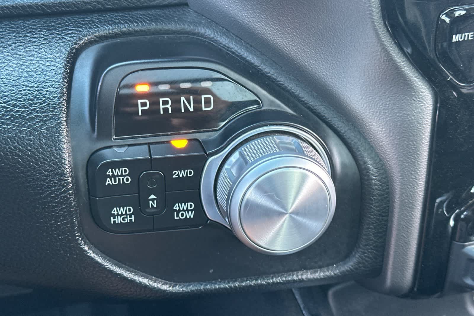 Used 2020 RAM 1500 Laramie w/ Sport Appearance Package AWD/4WD image 26