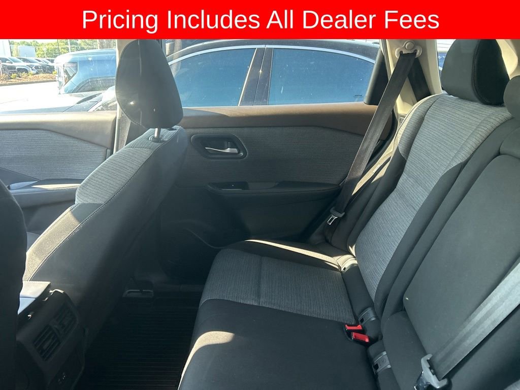 Used 2022 Nissan Rogue SV FWD image 9