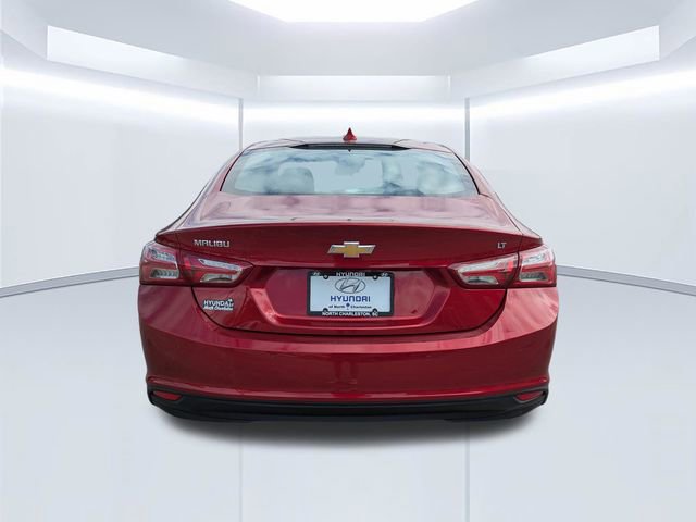 Used 2021 Chevrolet Malibu LT image 23