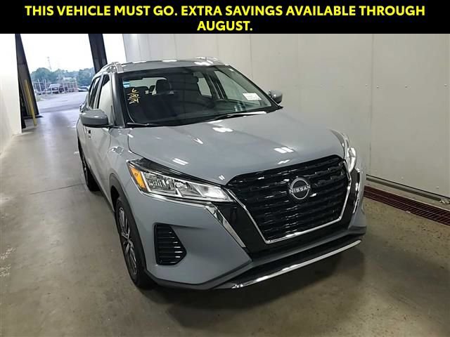 Used 2024 Nissan Kicks SV