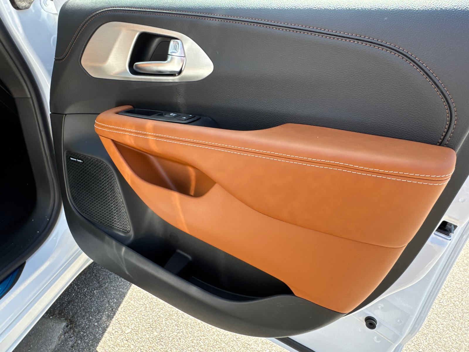 New 2026 Chrysler Pacifica Pinnacle FWD image 19