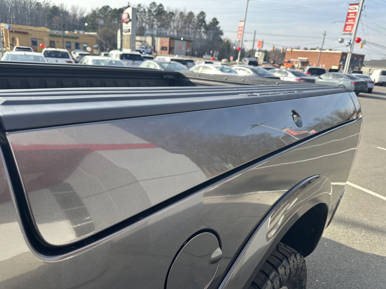 Used 2014 RAM 2500 Longhorn image 22