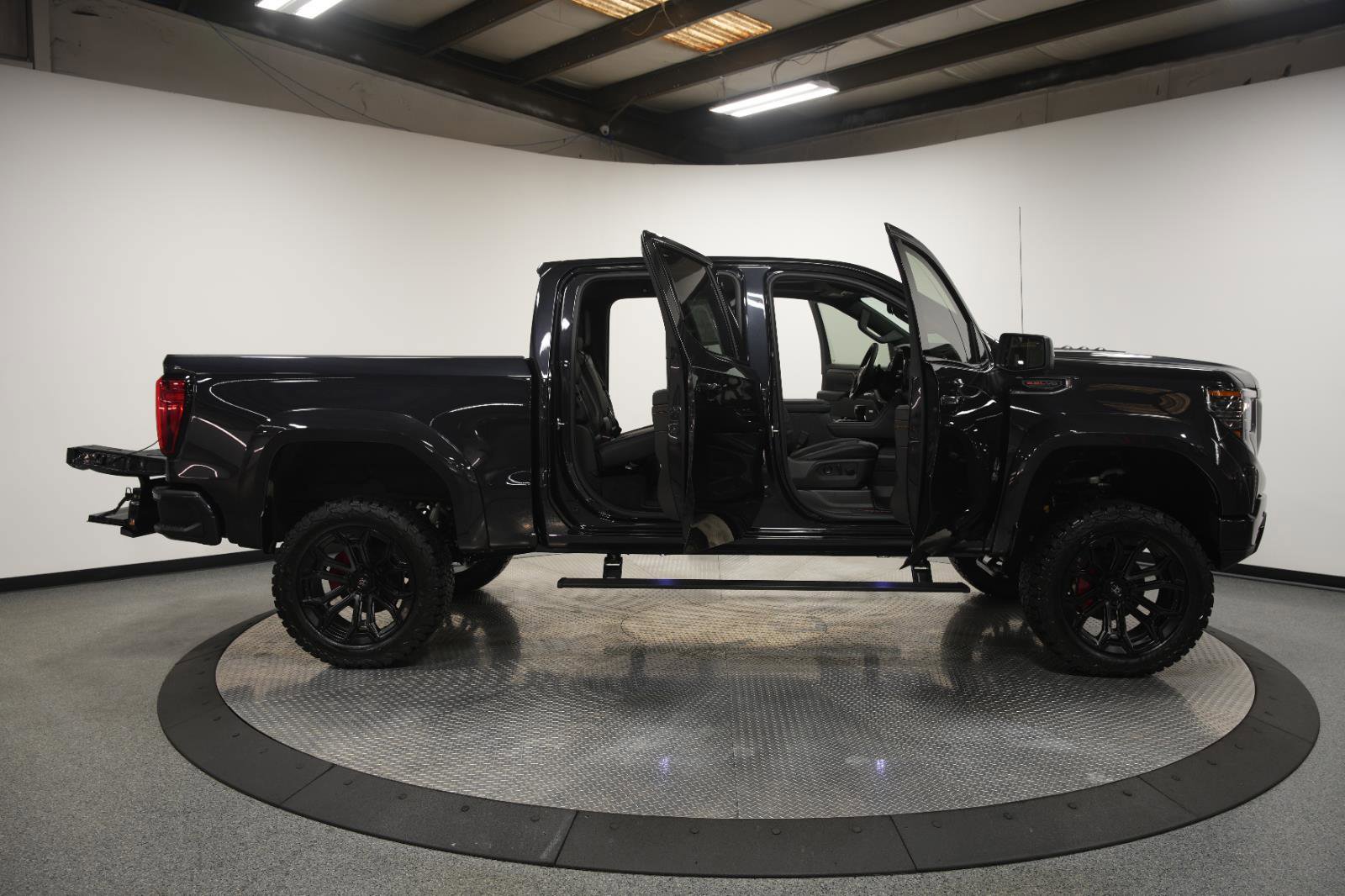 New 2026 GMC Sierra 1500 AT4 w/ AT4 Premium Package image 13