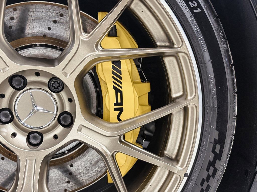 Used 2025 Mercedes-Benz AMG GT 63 image 38