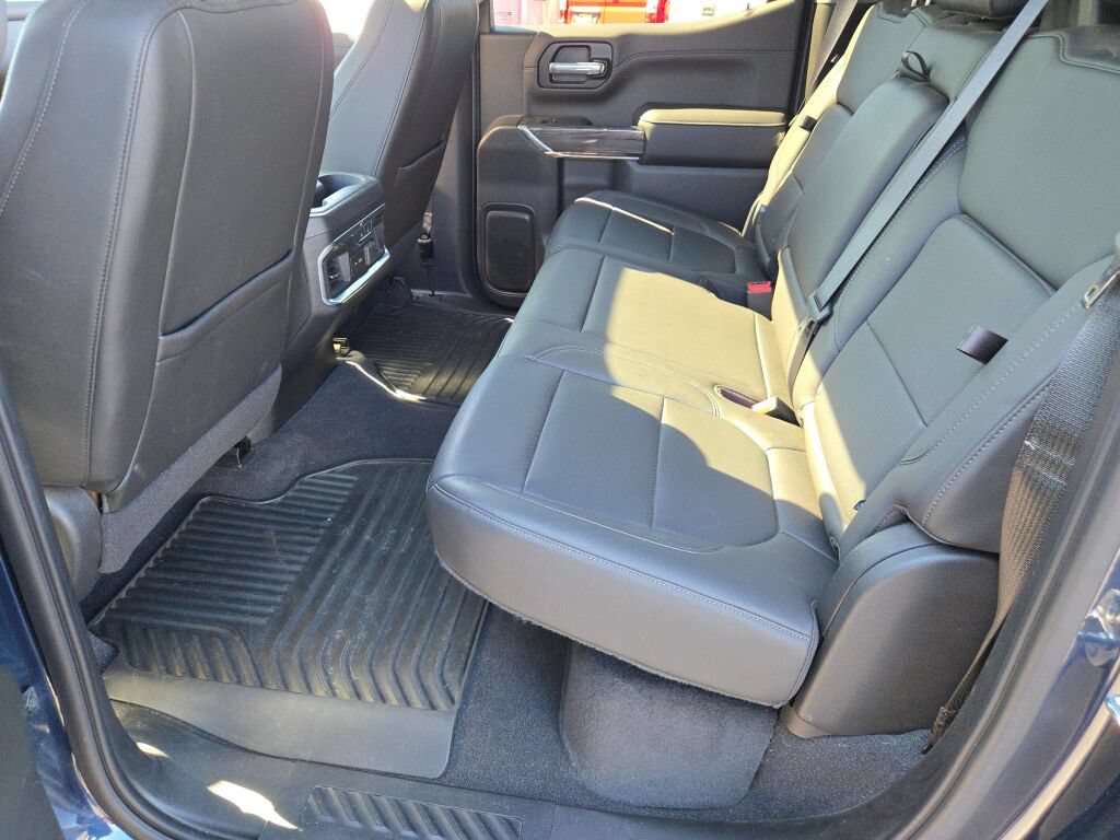 Used 2020 Chevrolet Silverado 1500 LTZ w/ LTZ Premium Package AWD/4WD image 13