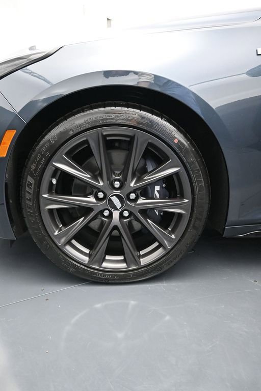 Used 2025 Cadillac CT5 V image 6