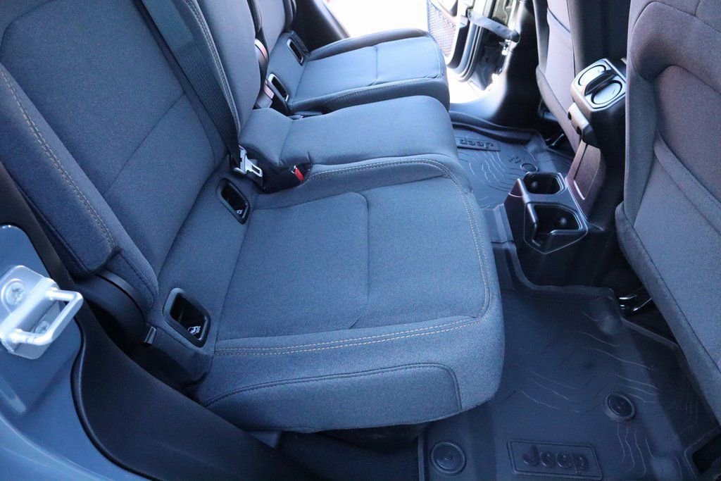 New 2026 Jeep Gladiator Willys image 14