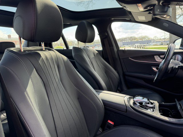 Certified 2019 Mercedes-Benz E 300 4MATIC image 28