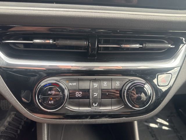Used 2024 Buick Envista Sport Touring FWD image 22