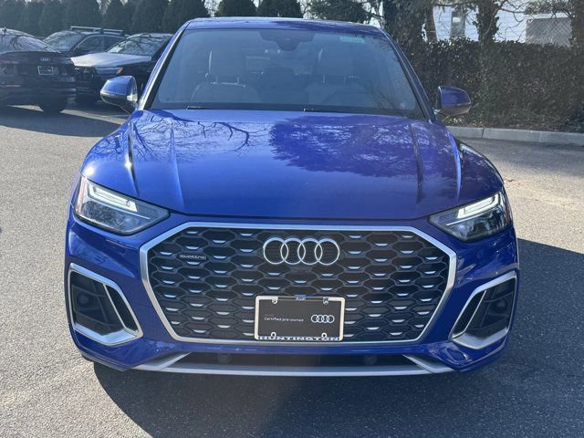 Used 2023 Audi Q5 2.0T Premium w/ Convenience Package AWD/4WD image 2