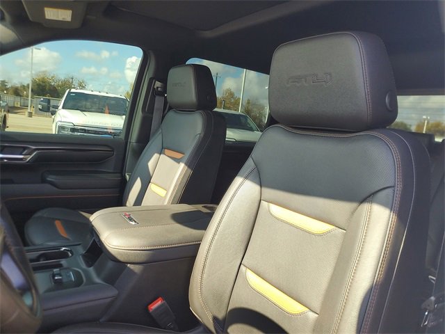 Used 2024 GMC Sierra 2500 AT4 w/ AT4 Premium Plus Package image 15