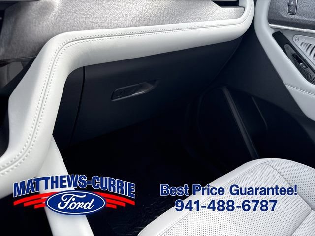New 2026 Ford Explorer Platinum w/ LUX Leather Package AWD/4WD image 26