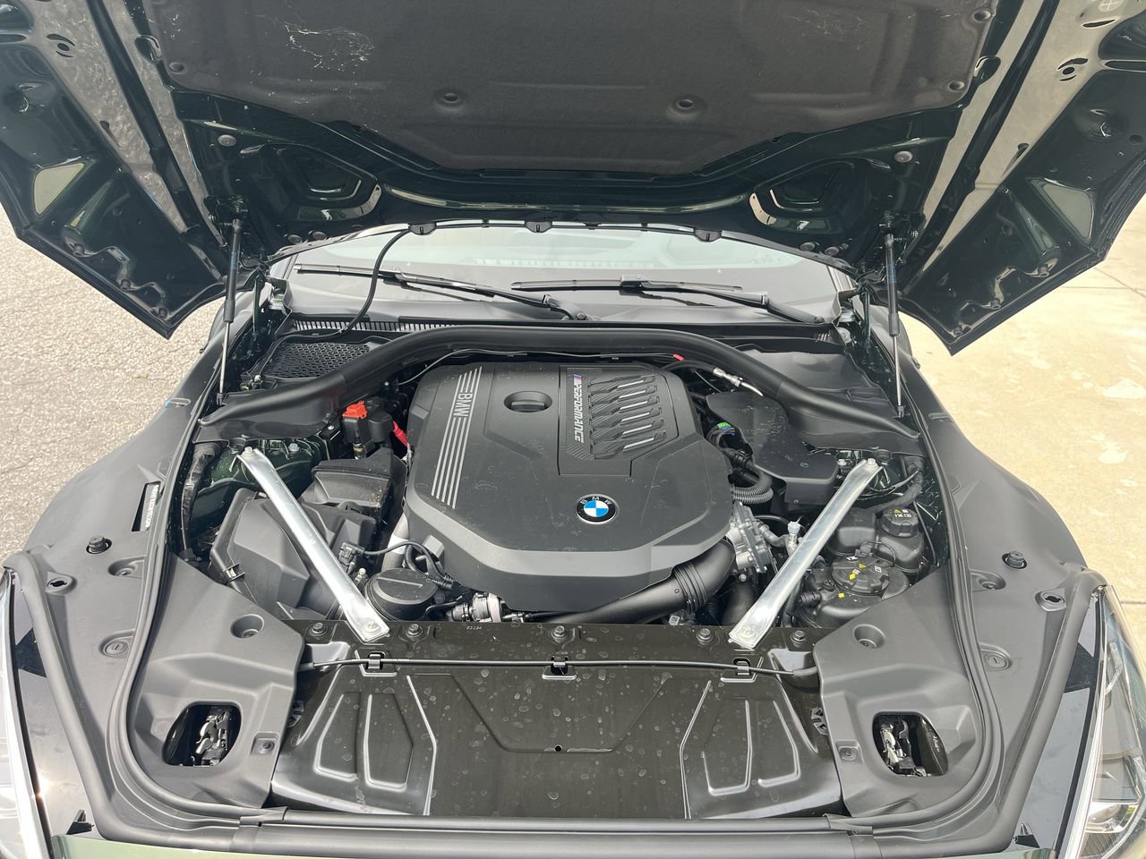 Certified 2025 BMW Z4 M40i w/ Edition RWD image 35