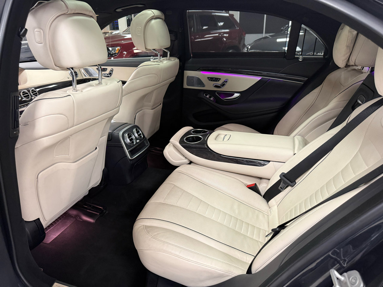 Used 2018 Mercedes-Benz S 560 S560 4MATIC image 13