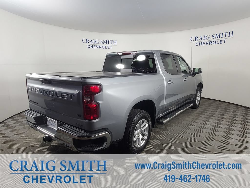 Used 2024 Chevrolet Silverado 1500 LT w/ Convenience Package II AWD/4WD image 5