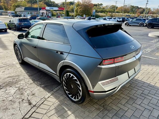 Used 2024 Hyundai Ioniq 5 Limited image 8