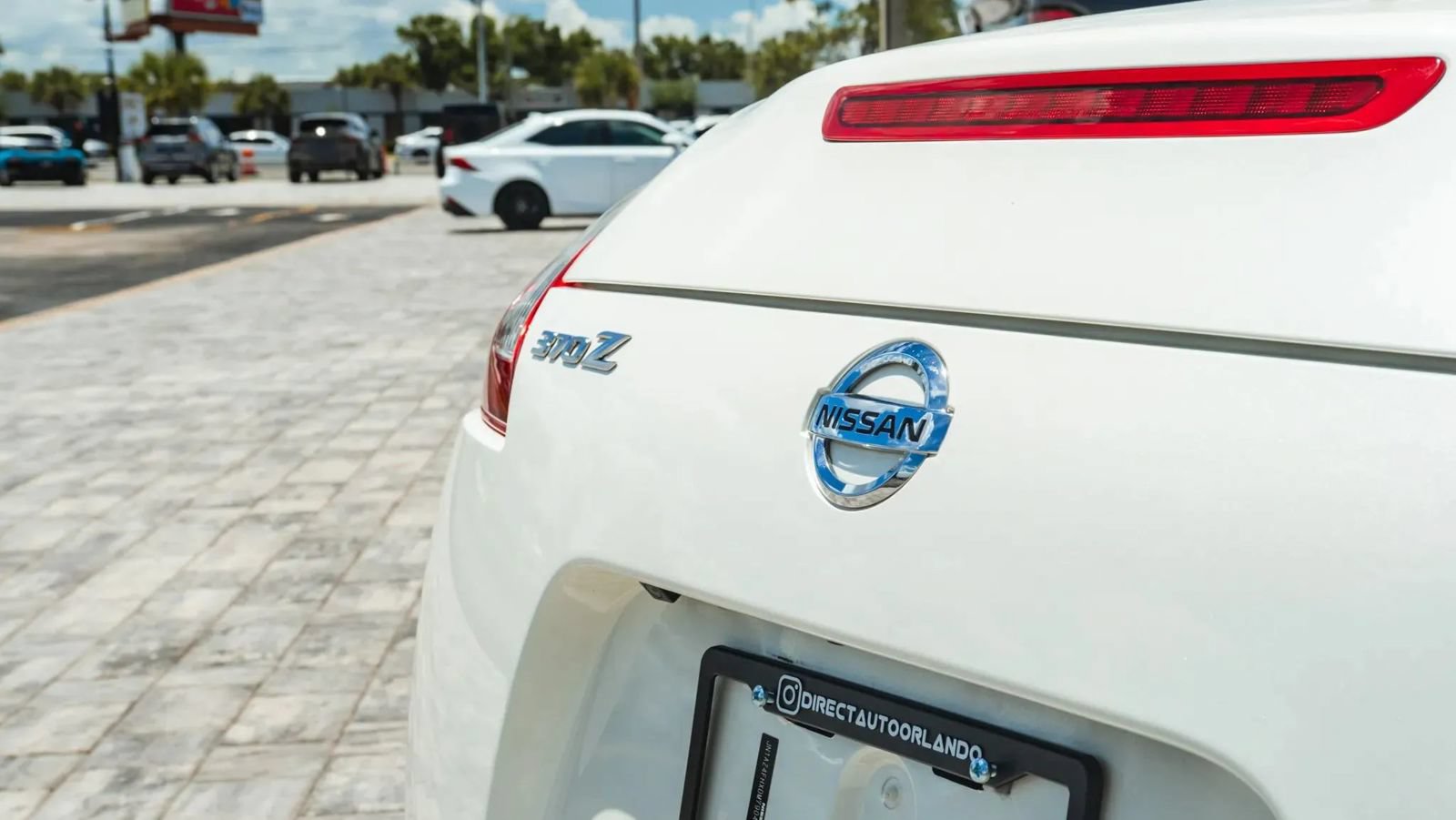 Used 2013 Nissan 370Z Touring w/ Sport Pkg RWD image 18