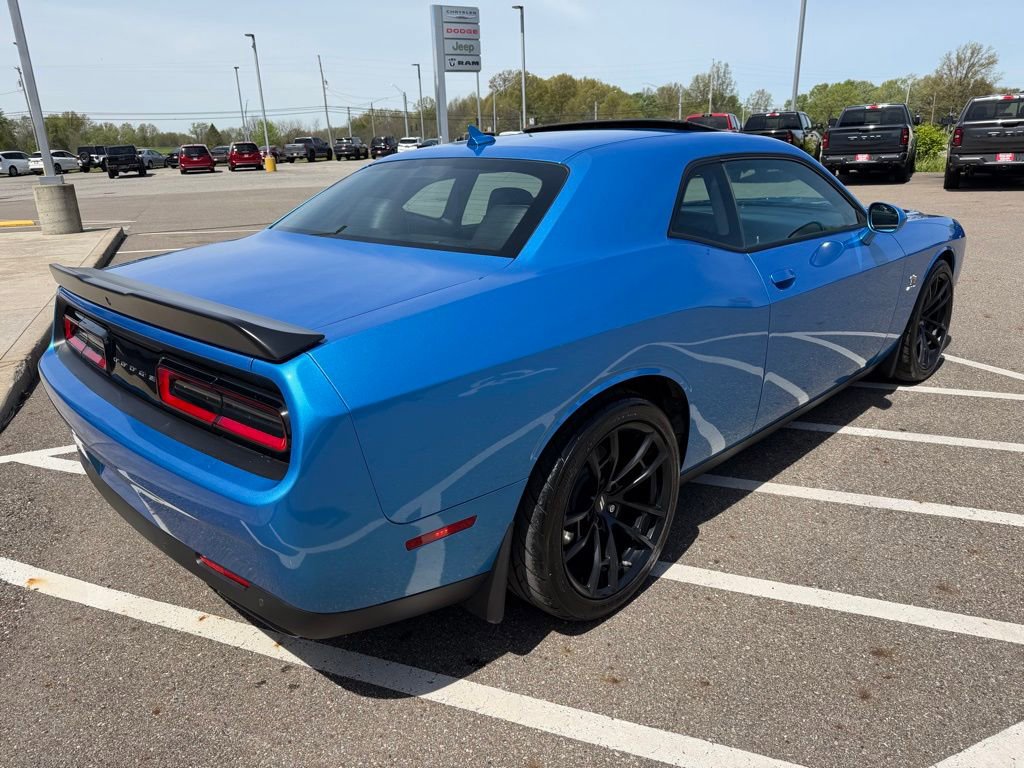 Used 2023 Dodge Challenger R/T Scat Pack RWD image 4