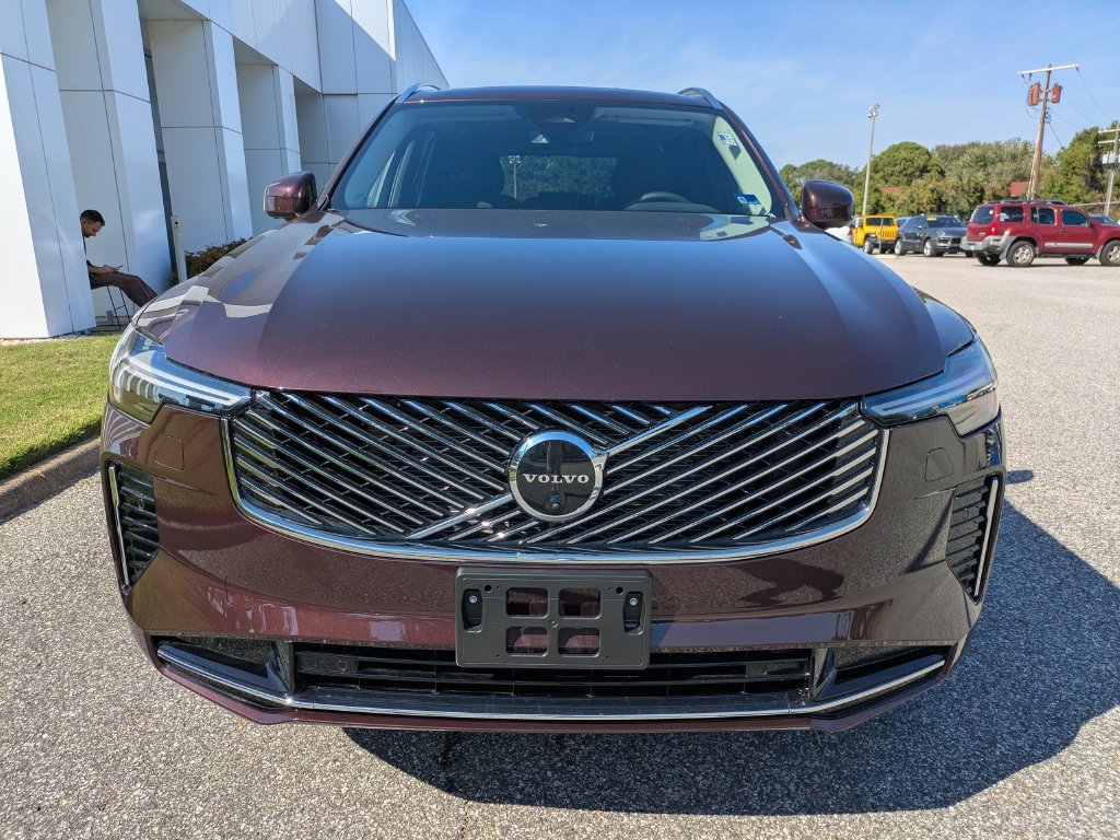 New 2027 Volvo XC90 B6 Plus AWD/4WD image 9