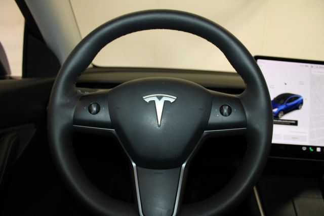 Used 2021 Tesla Model Y Long Range AWD/4WD image 19
