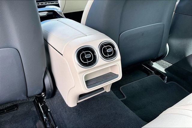 Certified 2023 Mercedes-Benz C 300 4MATIC Sedan image 13