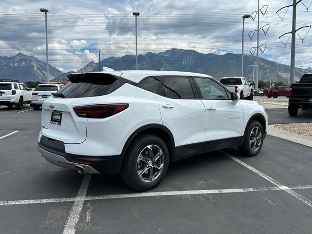 Certified 2025 Chevrolet Blazer LT AWD/4WD image 9